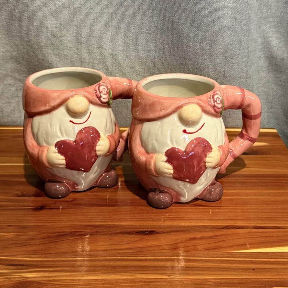 Set of 2 Gnome Heart Coffee Mugs